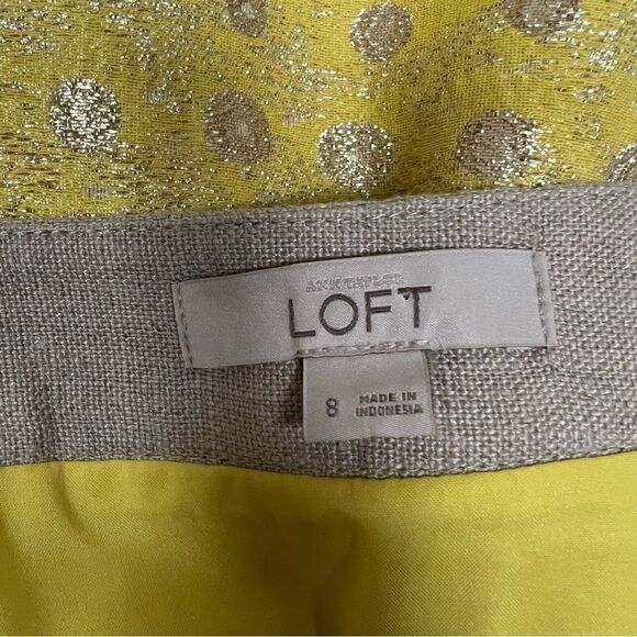 Loft yellow shimmer polka dot pleated skirt.  Size 8 - Picture 4 of 5